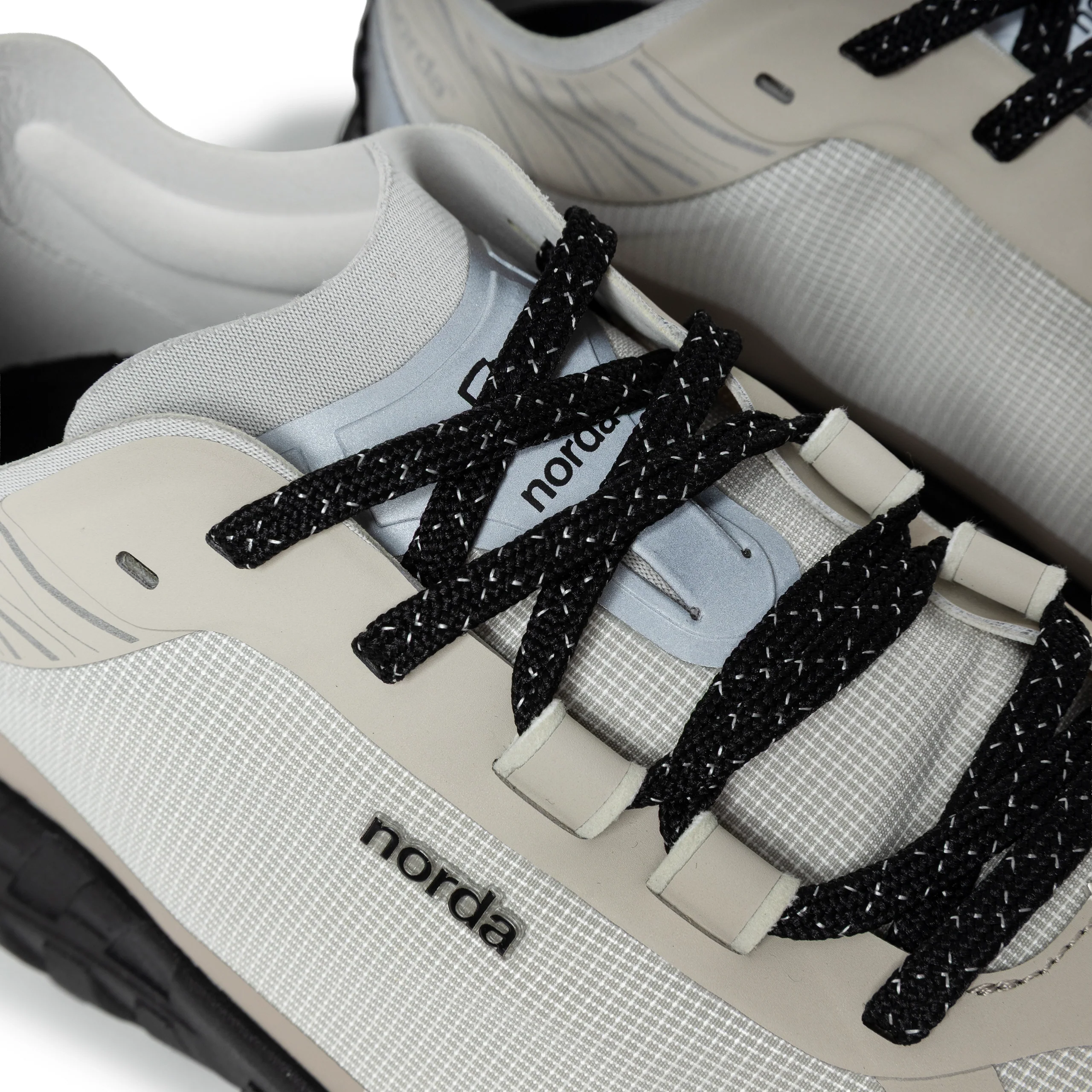001A | Cinder - Image 4