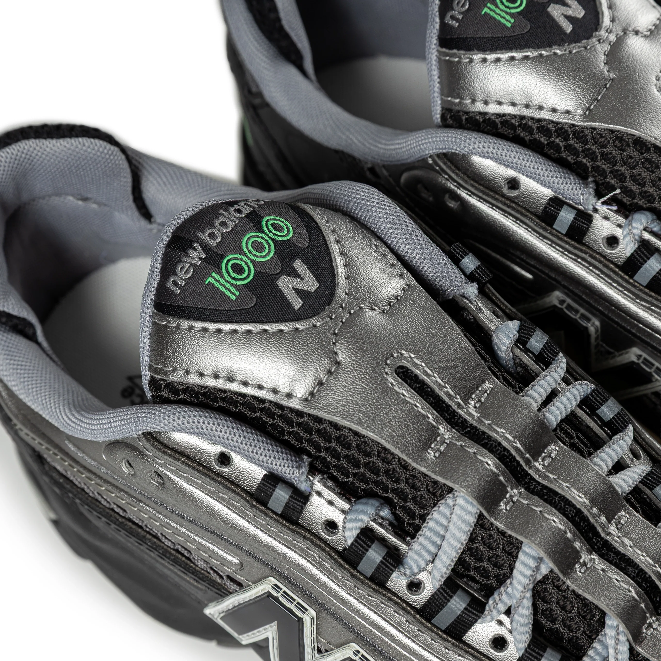 1000 | Black Dark Silver Metallic - Image 4