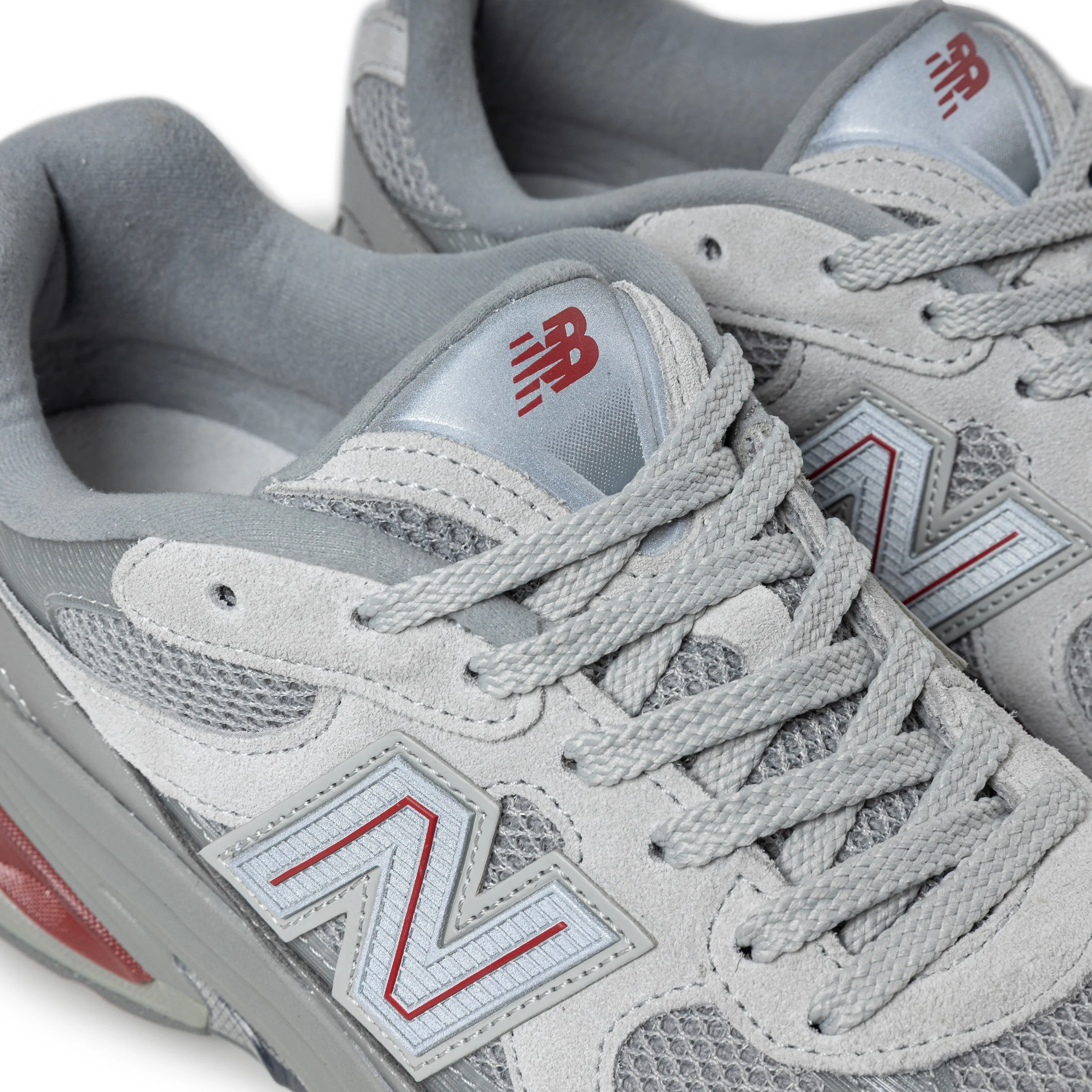 2010 | Silver Metallic - Image 4