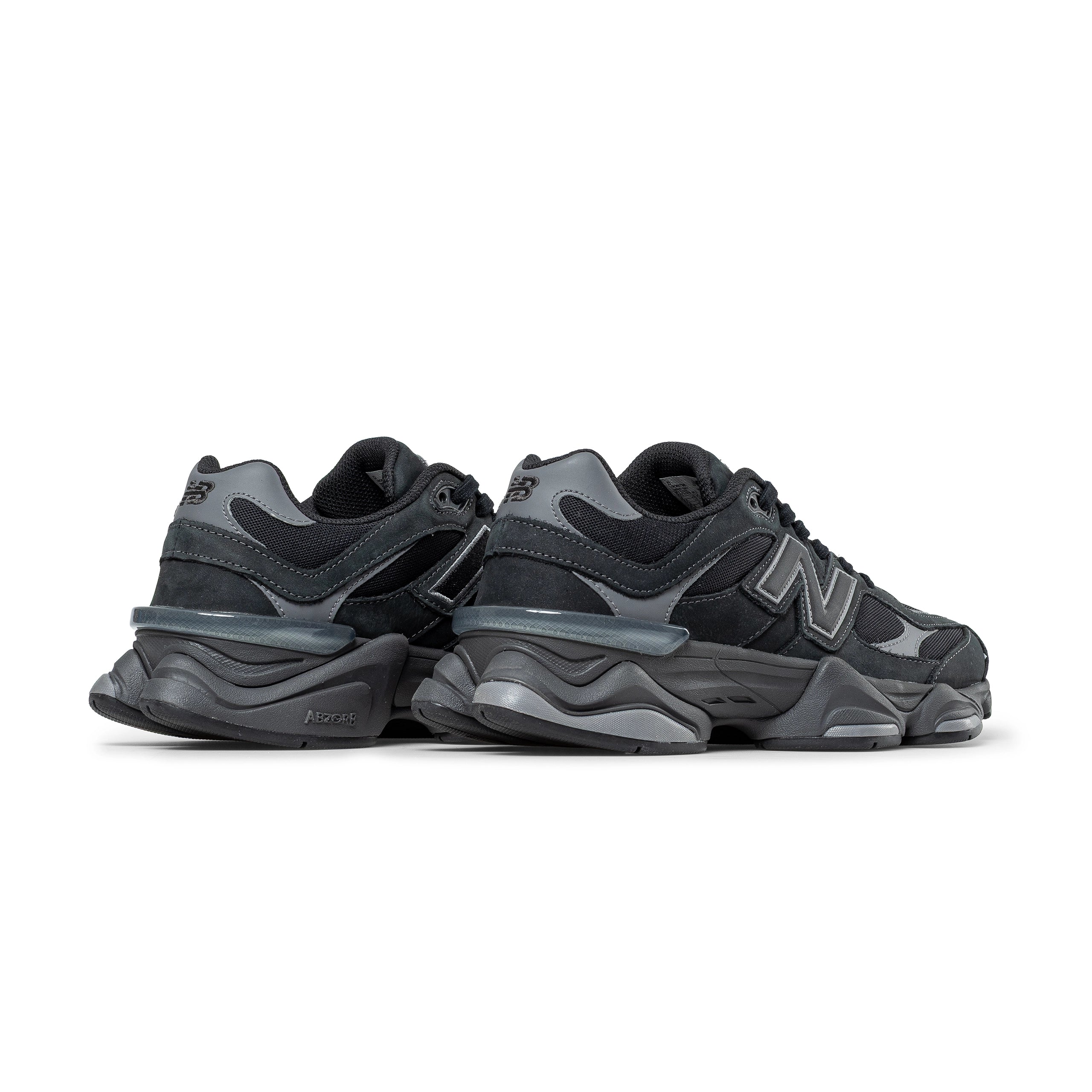 9060 | Black Castlerock - Image 3