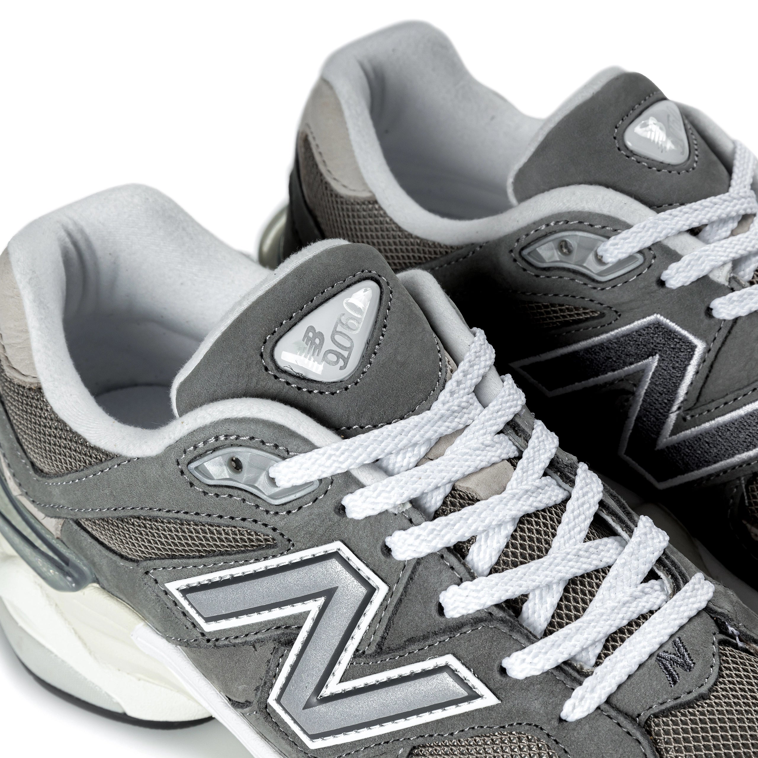 9060 | Grey Matter - Image 4