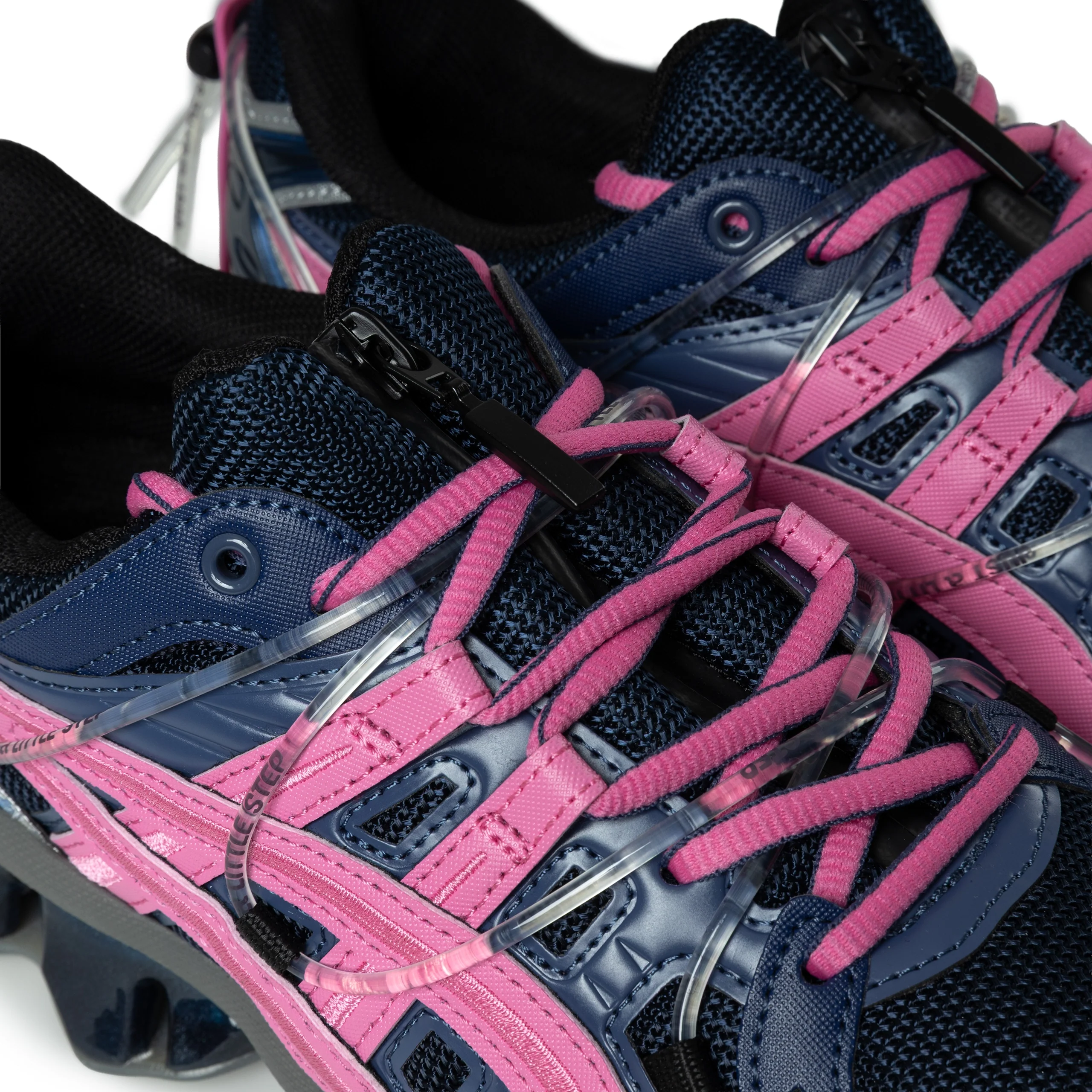 Asics x Yoasobi Gel-Kinetic Fluent | Black Pink - Image 4