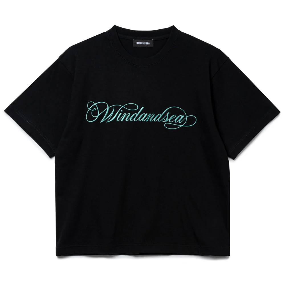 Caligraphy Embroidery Tee | Black
