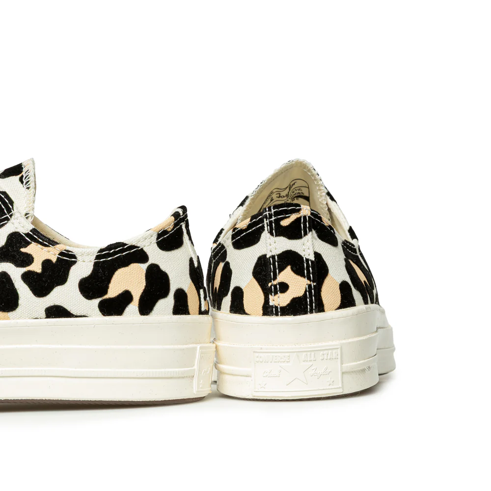 Chuck 70 Leopard Print Low | Black - Image 6