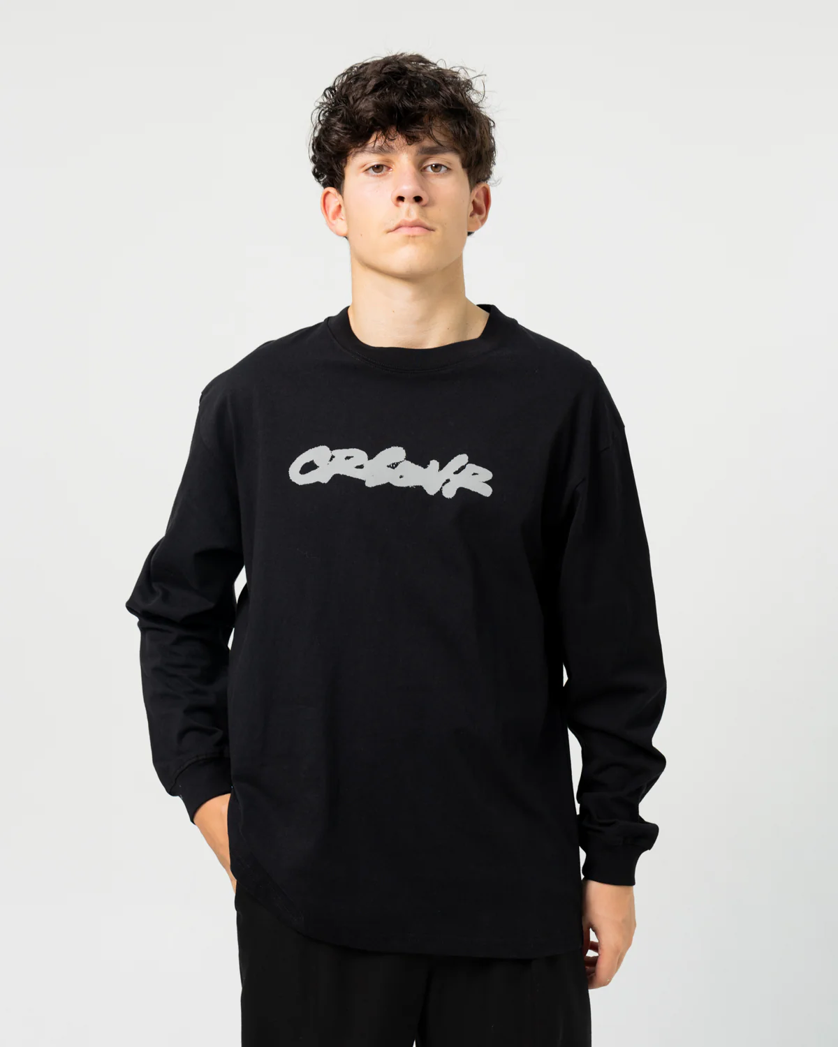 CROSSOVER x mo'des L/S Tee | Black - Image 4