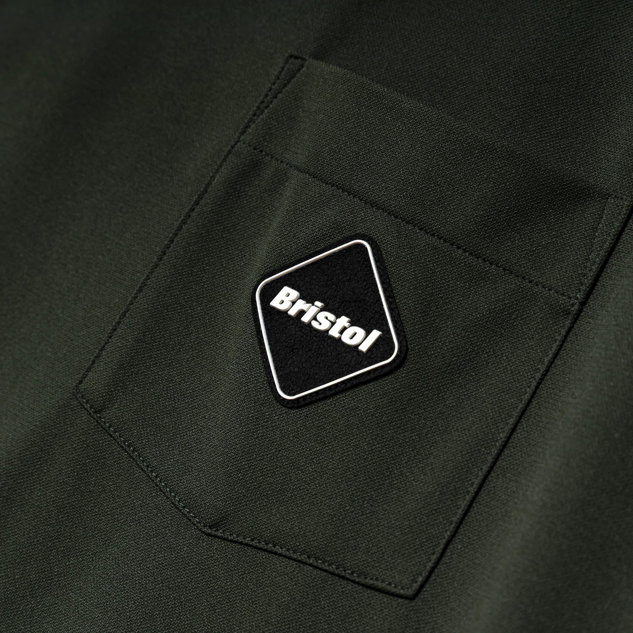 Emblem Pocket Tee | Green - Image 3