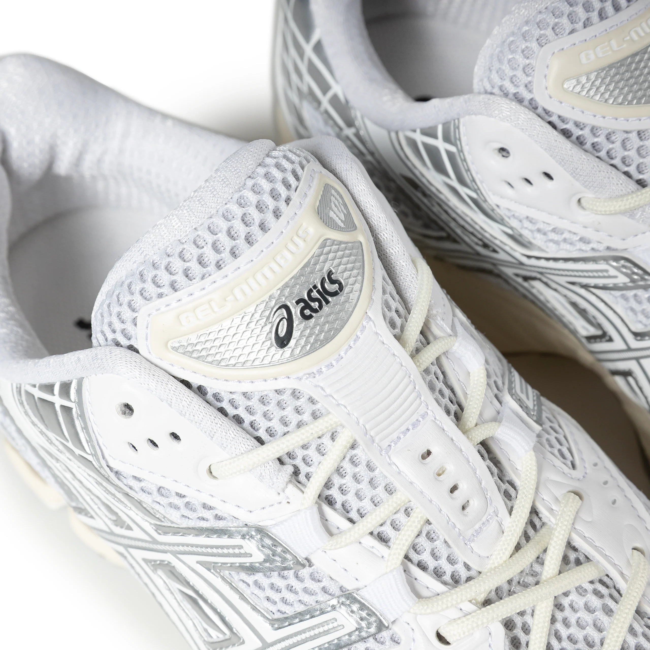 Gel-Nimbus 10.1 | White Pure Silver - Image 4