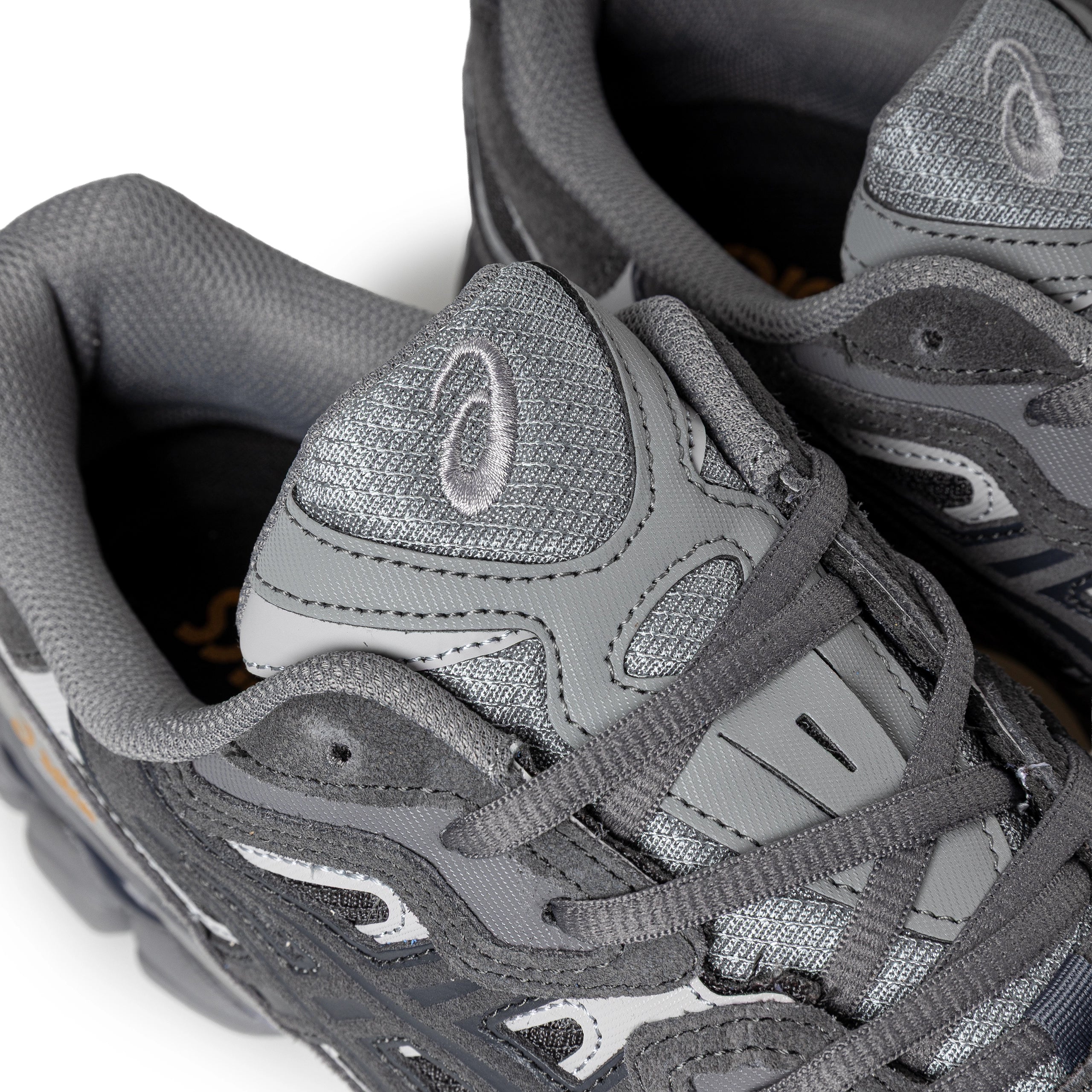Gel-NYC | Obsidian Grey - Image 4