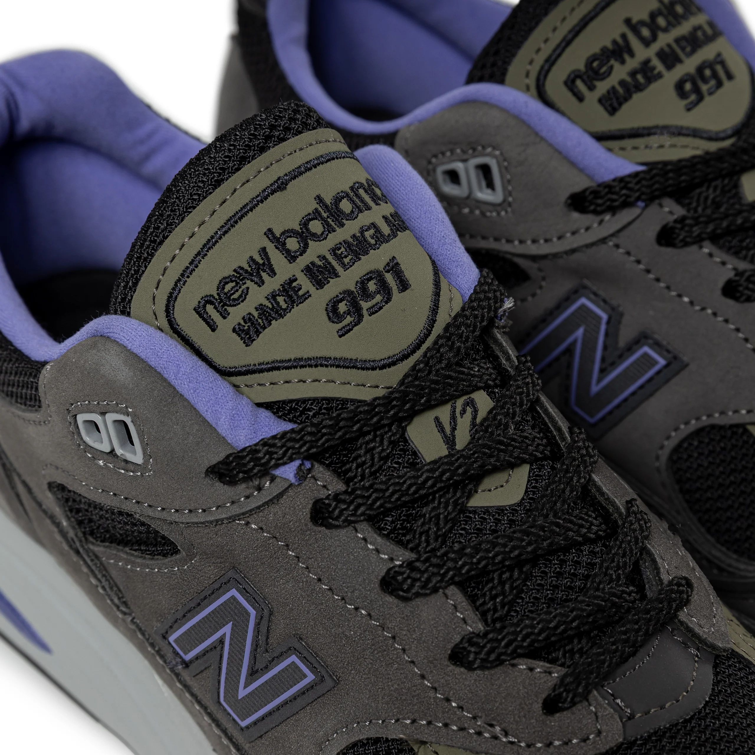 MADE in UK 991v2 | Magnet Corsican Blue - Image 4