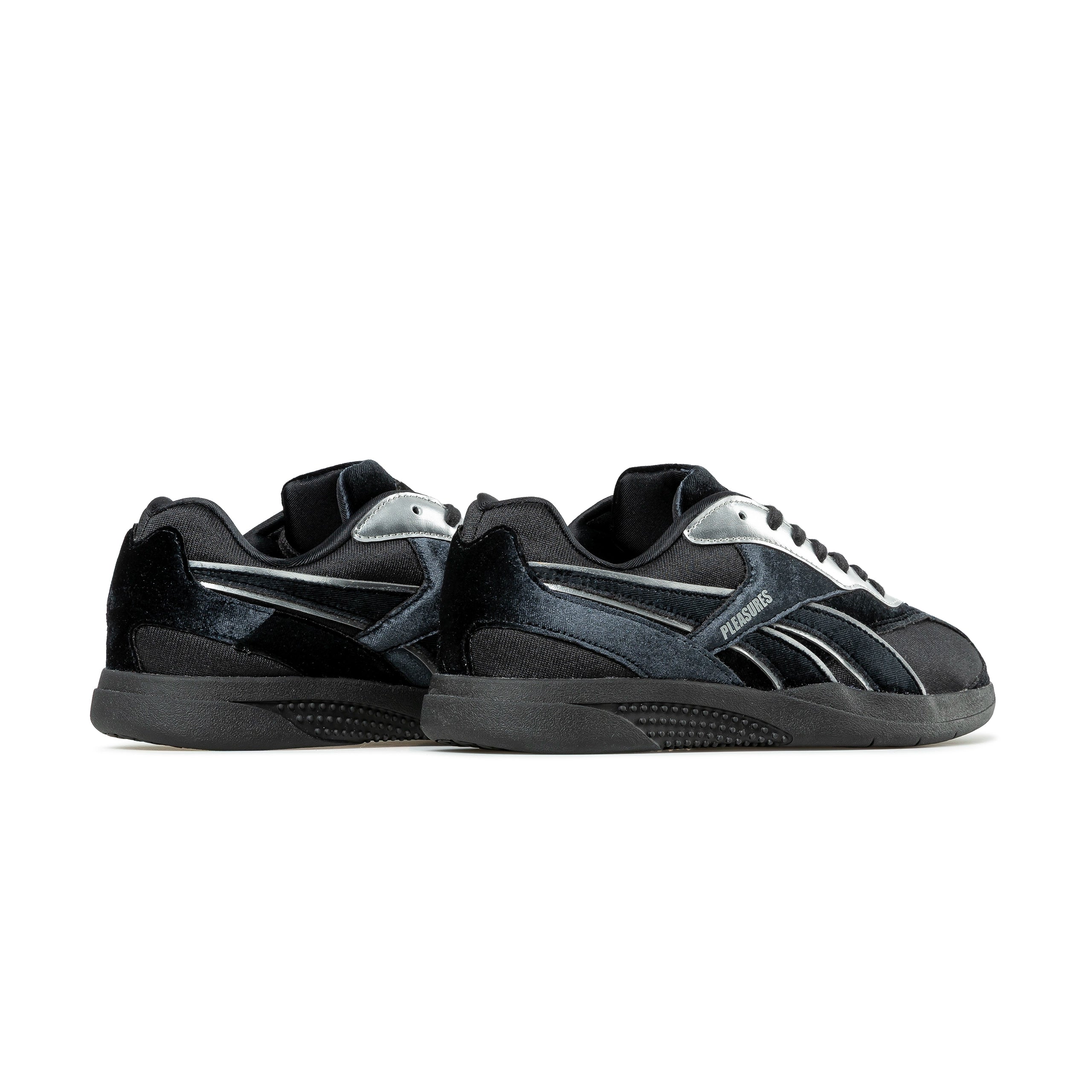 Reebok x PLEASURES Hammer Street | Black - Image 3