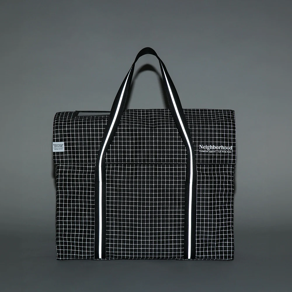 Reflective Flap Tote Bag | Black - Image 2