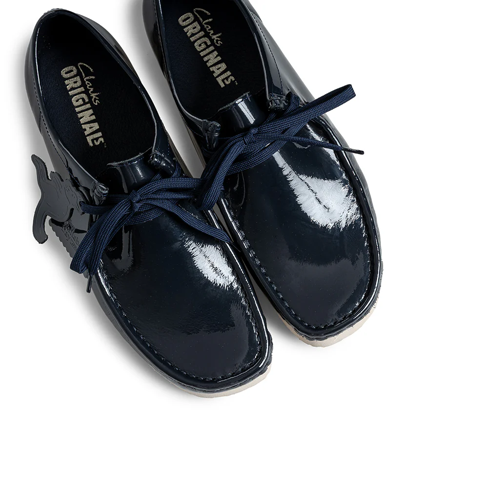 Wallabee 2604 | Navy Patent - Image 5
