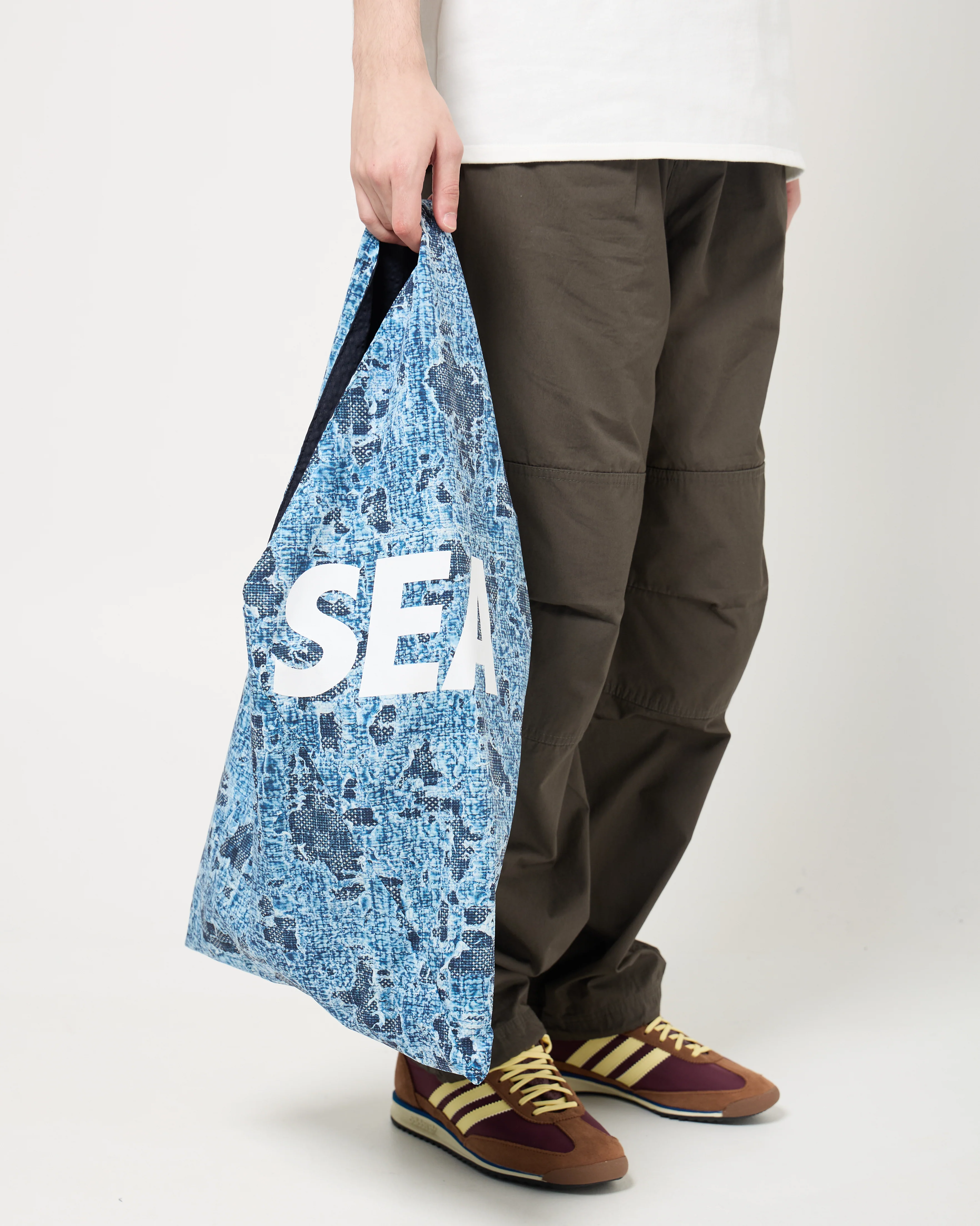 Wind and Sea x FDMTL Printed Boro Reversible Azuma Bag | Indigo - Image 4