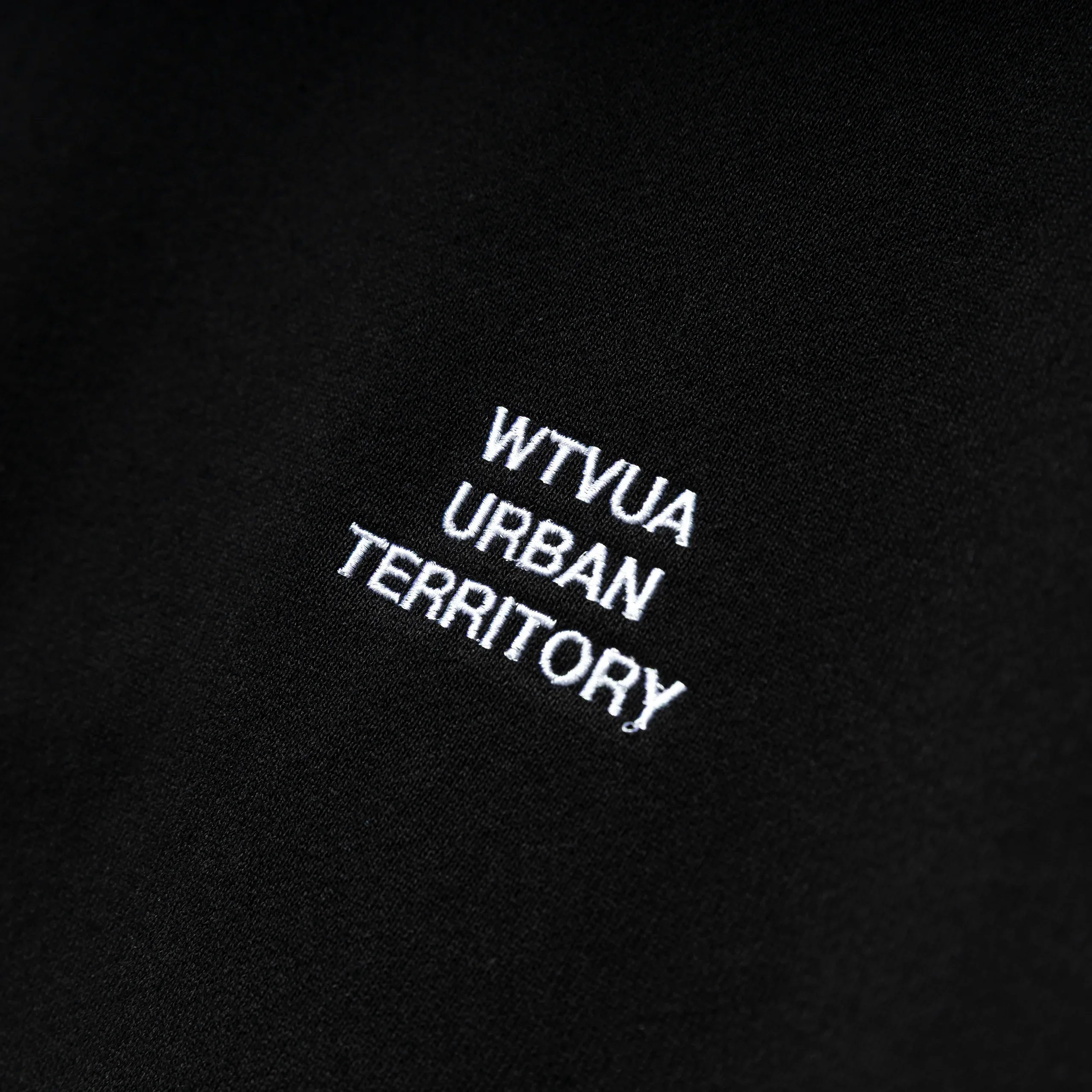WUT / Sweater / Cotton | Black - Image 3